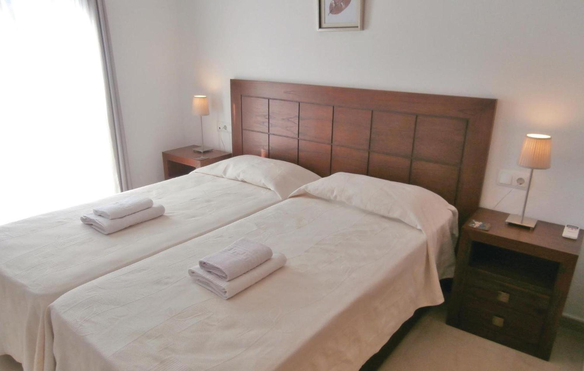 2 Bedroom Beautiful Apartment In Sucina Extérieur photo